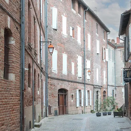 Apartamento T1 Bis L'enfilade L Rez-de-chaussée *