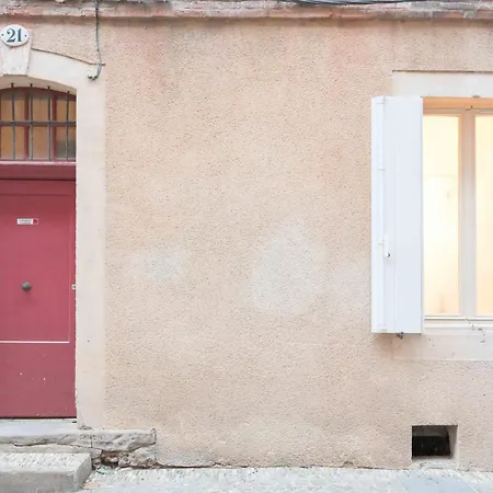 Apartamento T1 Bis L'enfilade L Rez-de-chaussée *